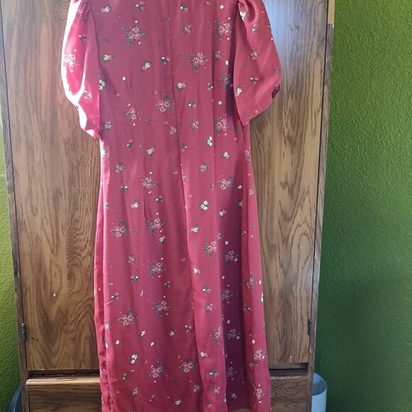 Simple retro dress - Picture 4 of 5